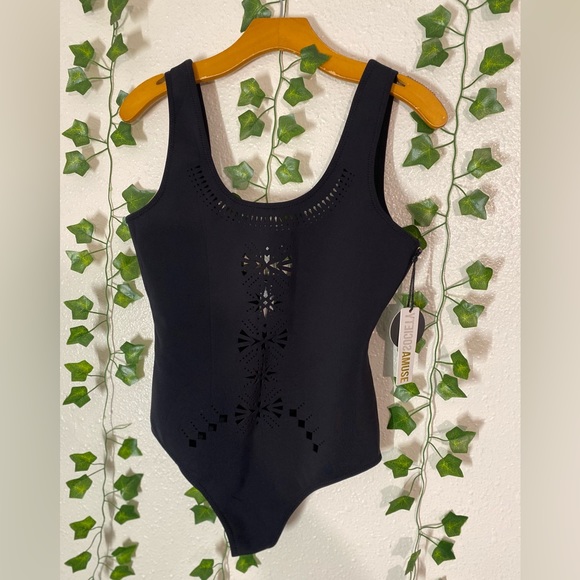 Amuse Society Beach Vida Bling
Neoprene  Swimsuit, - Picture 6 of 9